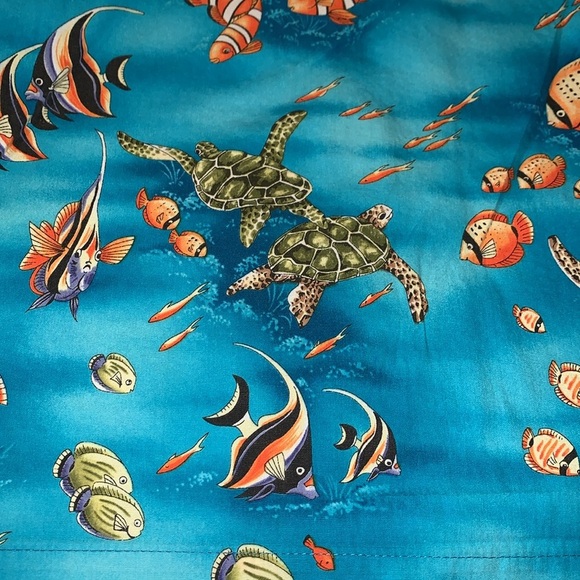 Gently Loved Toddler Aloha Mo’i Short Set Adorableble - Picture 5 of 7